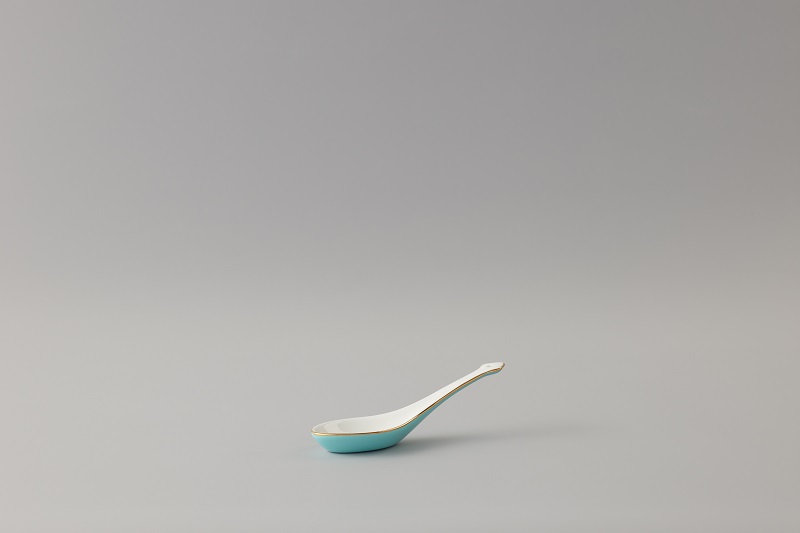 夫人瓷-西湖藍調羹（140mm).jpg